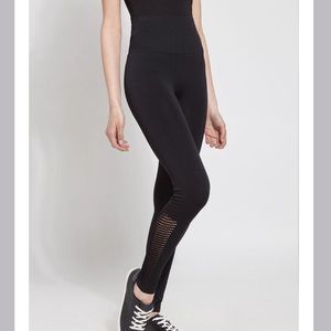 High waisted Compression Leggings